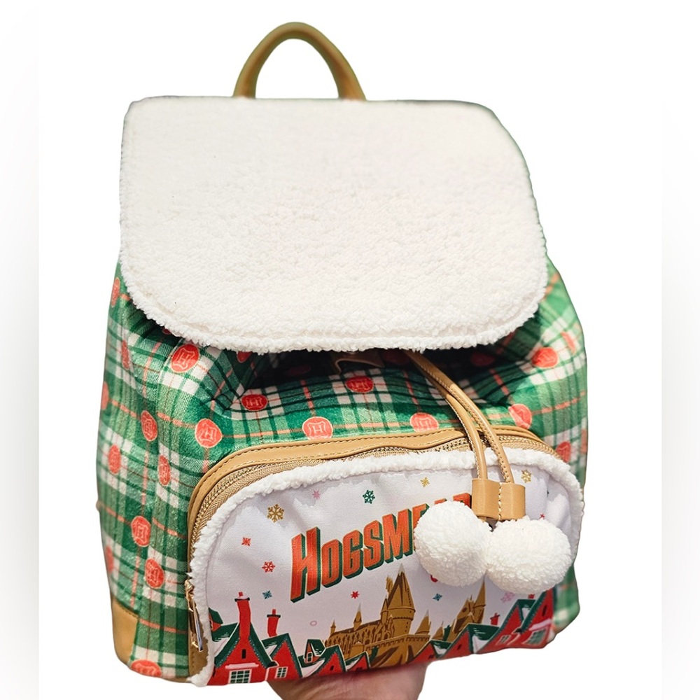 NET Wizarding World Harry Potter Universal Studios Hogsmeade Christmas Backpack